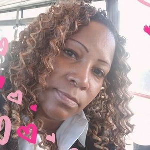 Meet your Posher, Tesa